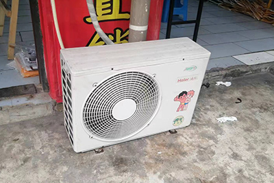 魏都空调突然不制冷只吹自然风怎么办？